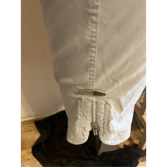 Jamie Sadock® Lt. Gray Airwear Lightweight Hybrid Capris S 14 - Picture 4 of 8